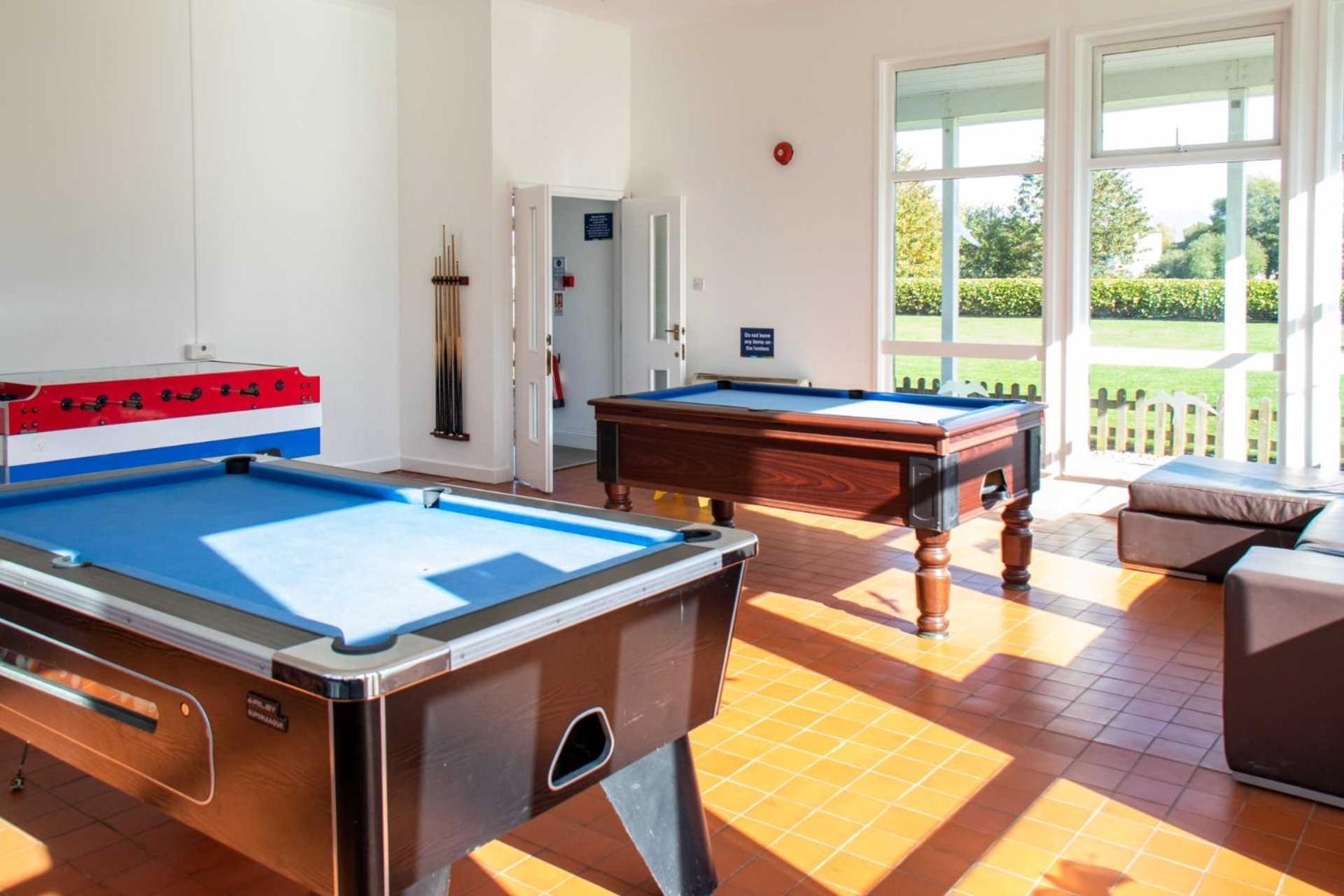 Luxury Kingfisher Lodge, Isis Lake, Within The Cotswold Waterpark Сайърънсестър Екстериор снимка