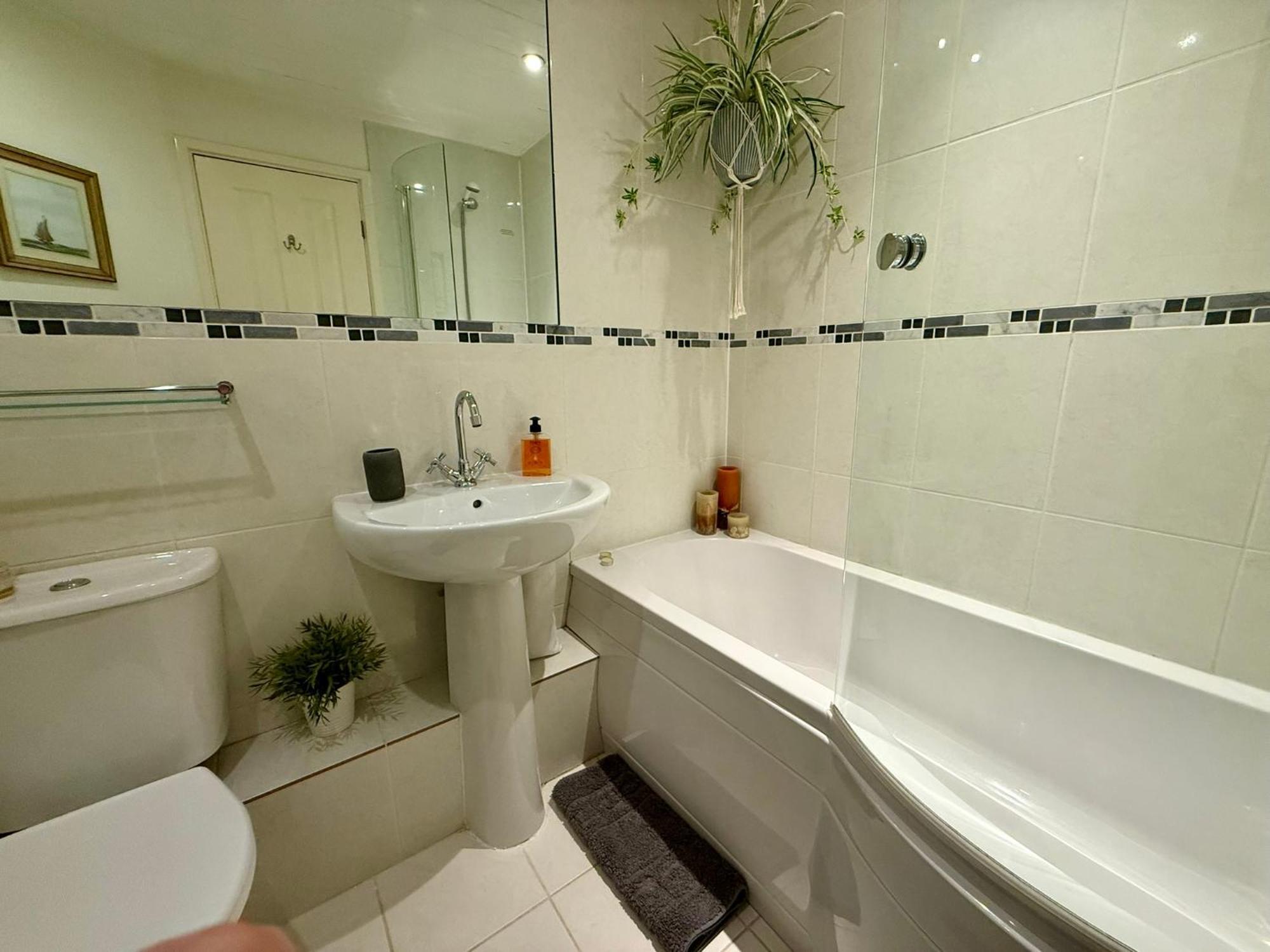 Luxury Kingfisher Lodge, Isis Lake, Within The Cotswold Waterpark Сайърънсестър Екстериор снимка