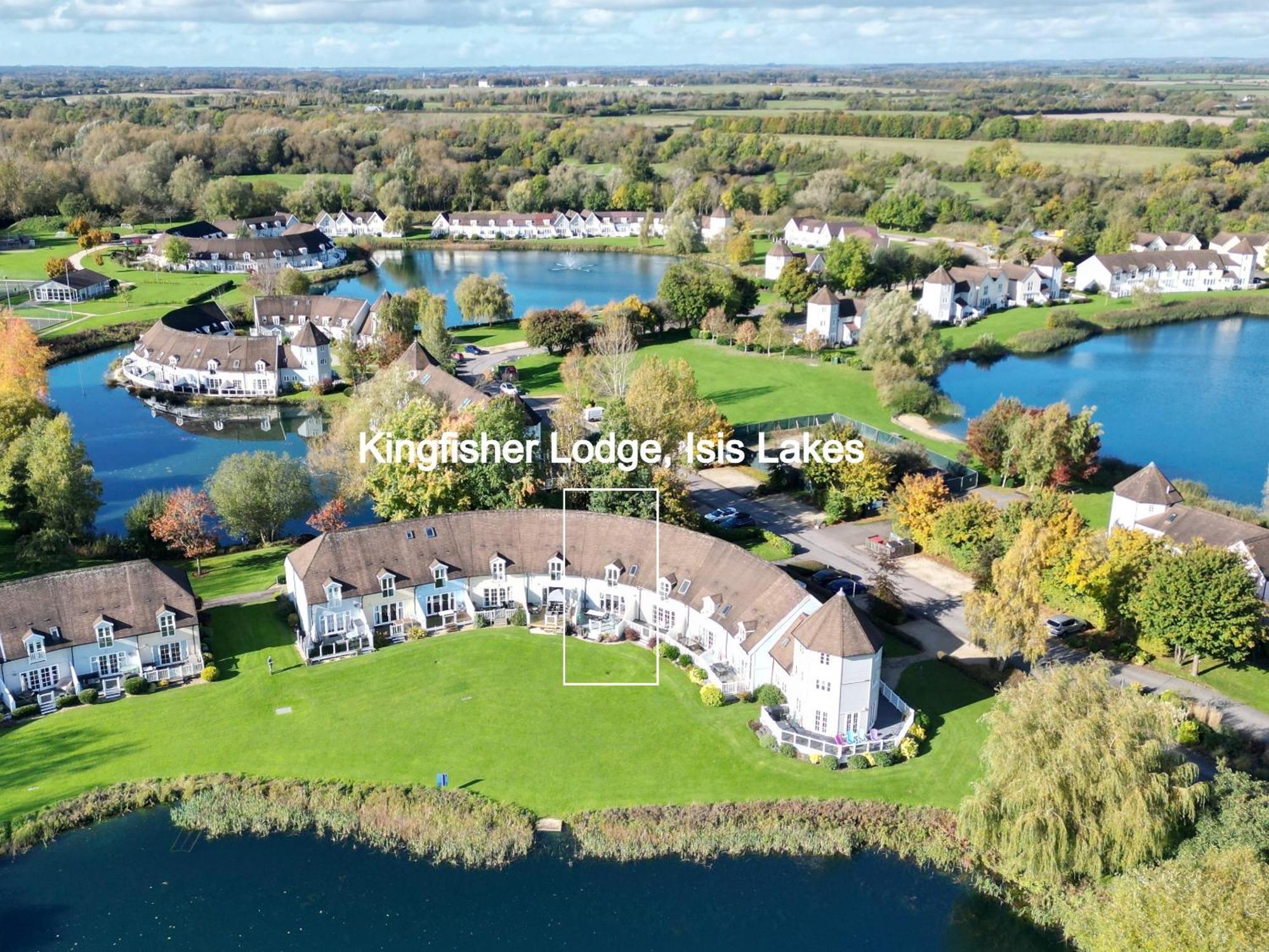 Luxury Kingfisher Lodge, Isis Lake, Within The Cotswold Waterpark Сайърънсестър Екстериор снимка